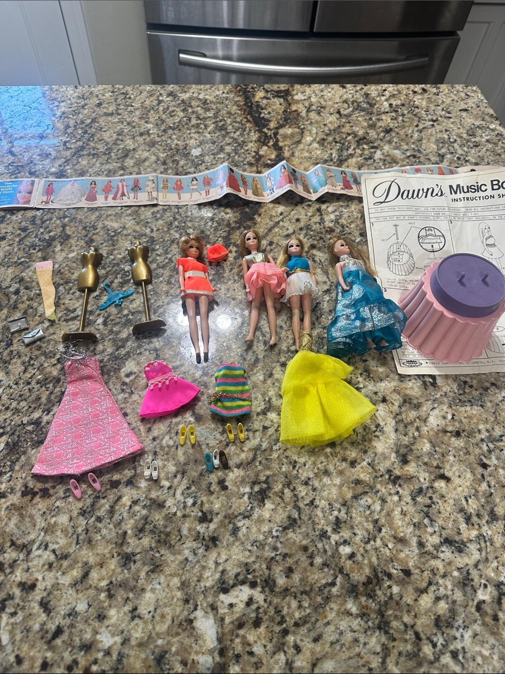 Vintage Topps Dawn's Music Box Doll Outfit Lot with Accessories